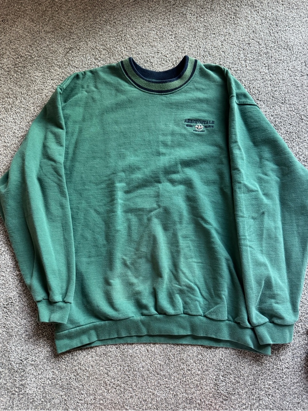 Aeropostale Forest Green Crewneck Sweatshirt with Navy Trim